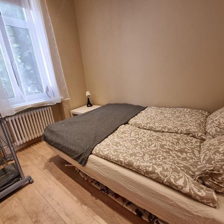 Cosy One Seperate Bedroom Apartment In City Center, Perfect For Family Trip. Riga Ngoại thất bức ảnh