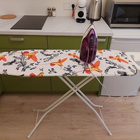 Cosy One Seperate Bedroom Apartment In City Center, Perfect For Family Trip. Riga Ngoại thất bức ảnh