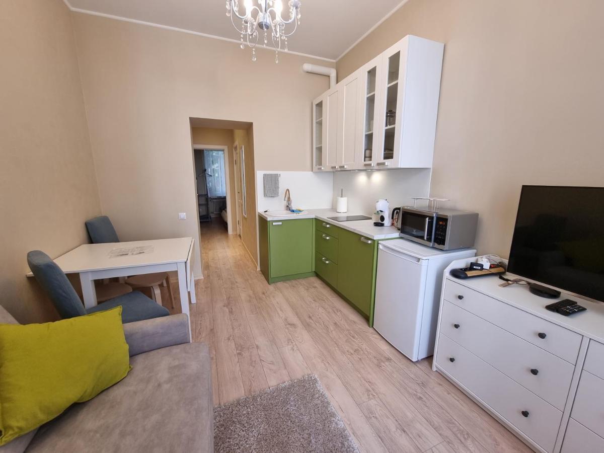 Cosy One Seperate Bedroom Apartment In City Center, Perfect For Family Trip. Riga Ngoại thất bức ảnh